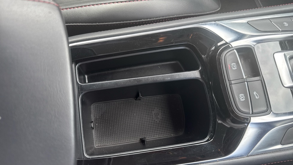 MG HS 1.5 T-GDI Excite 5dr DCT Petrol Hatchback - Image 41