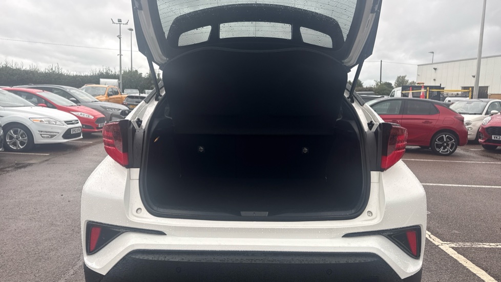 Toyota C-HR 2.0 Hybrid GR Sport 5dr CVT Hybrid Hatchback - Image 4