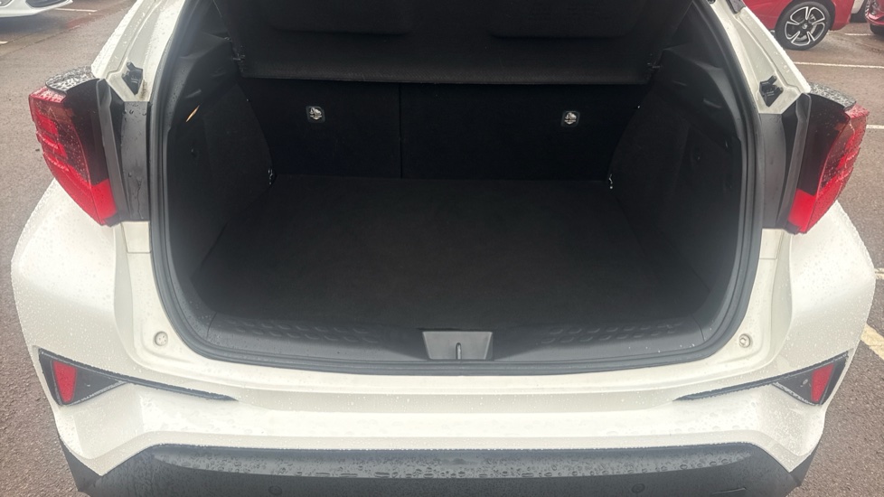 Toyota C-HR 2.0 Hybrid GR Sport 5dr CVT Hybrid Hatchback - Image 29