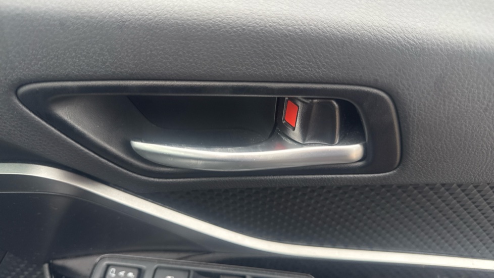 Toyota C-HR 2.0 Hybrid GR Sport 5dr CVT Hybrid Hatchback - Image 33