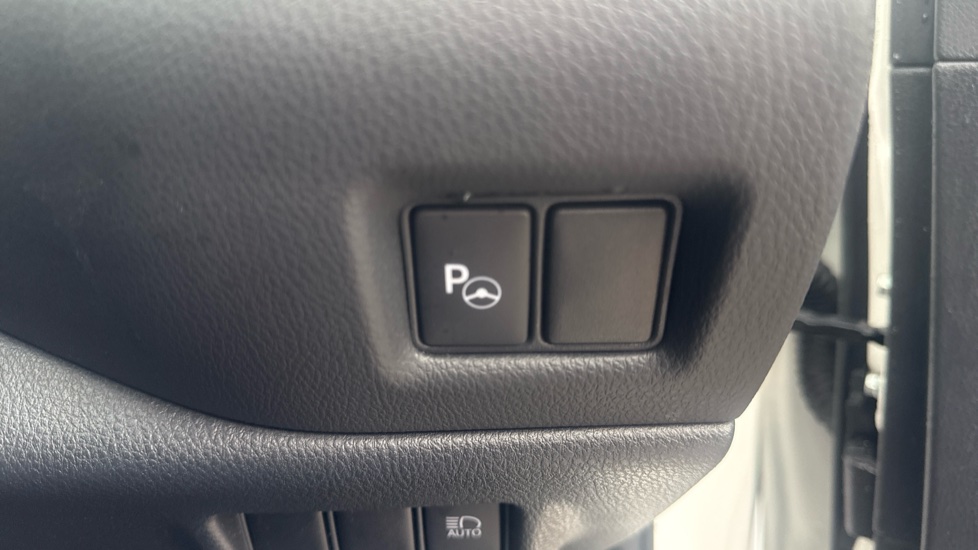 Toyota C-HR 2.0 Hybrid GR Sport 5dr CVT Hybrid Hatchback - Image 34