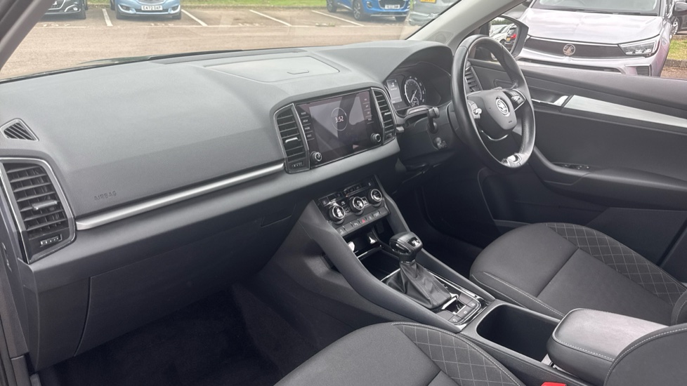 Skoda Karoq 1.5 TSI SE Technology 5dr DSG Petrol Estate - Image 9
