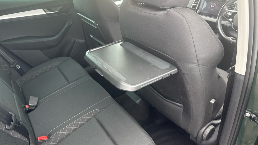 Skoda Karoq 1.5 TSI SE Technology 5dr DSG Petrol Estate - Image 27