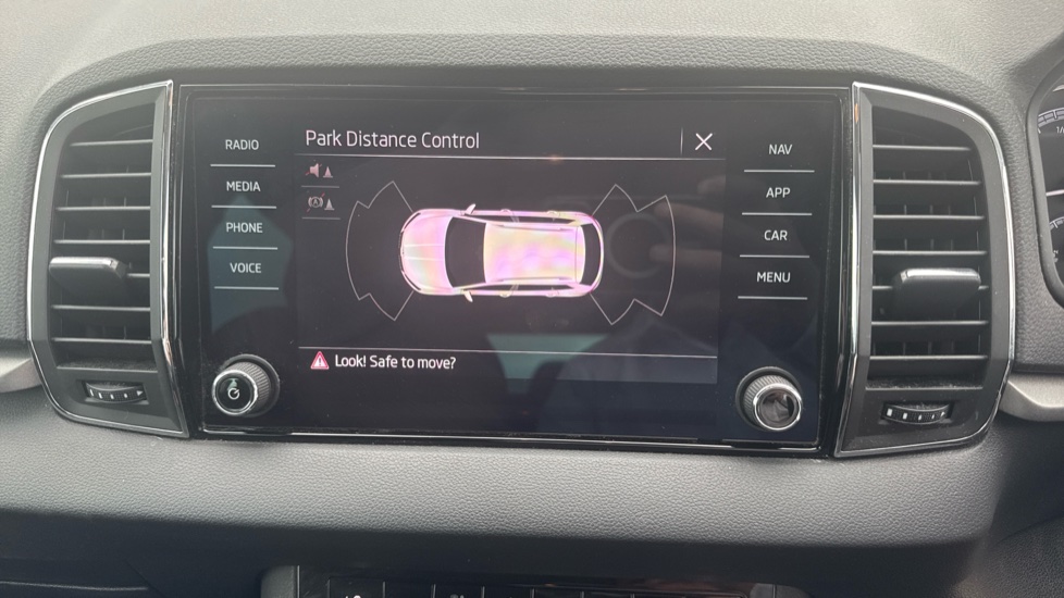 Skoda Karoq 1.5 TSI SE Technology 5dr DSG Petrol Estate - Image 44
