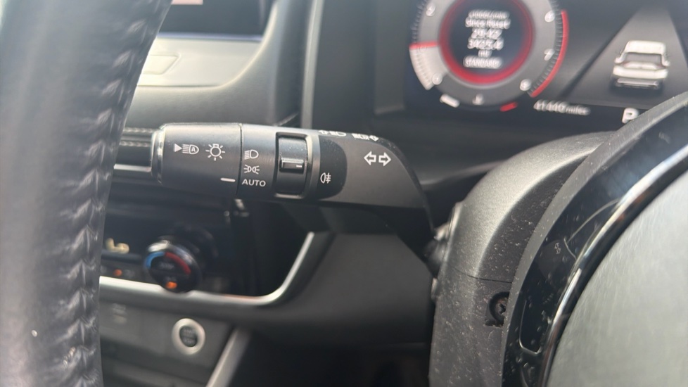 Nissan X-Trail 1.5 MHEV 163 N-Connecta 5dr Xtronic Petrol Station Wagon - Image 29