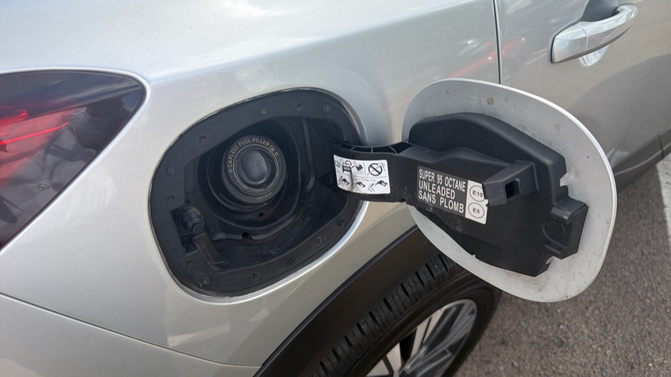 Nissan X-Trail 1.5 MHEV 163 N-Connecta 5dr Xtronic Petrol Station Wagon - Image 39