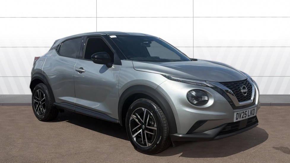 Nissan Juke 1.0 DiG-T N-Connecta 5dr DCT Petrol Hatchback - Image 1