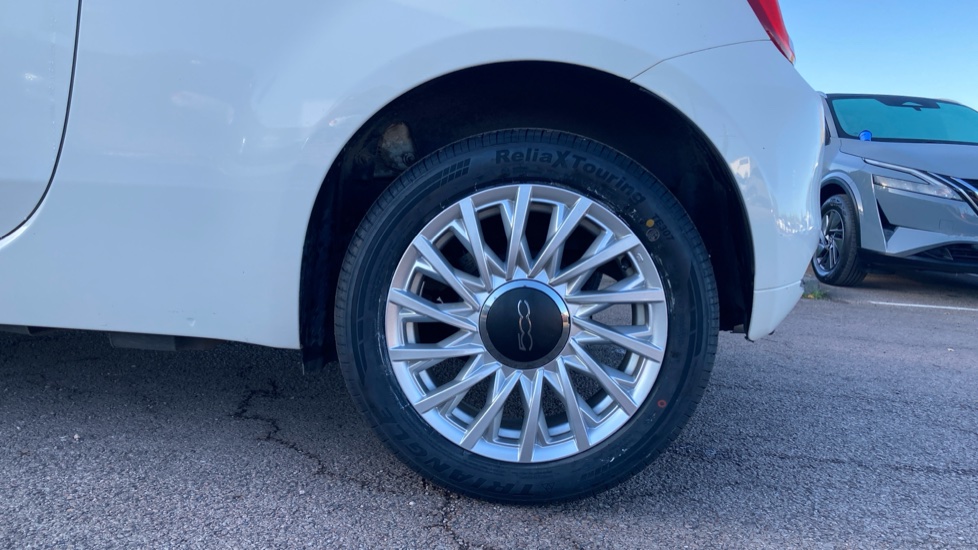 Fiat 500 1.0 Mild Hybrid Dolcevita [Part Leather] 3dr Petrol Hatchback - Image 7