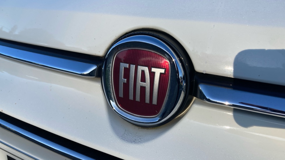 Fiat 500 1.0 Mild Hybrid Dolcevita [Part Leather] 3dr Petrol Hatchback - Image 8