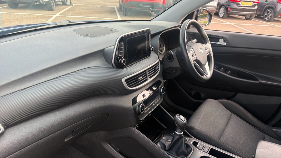 Hyundai TUCSON 1.6 CRDi 48V MHD SE Nav 5dr 2WD Diesel Estate - Image 9