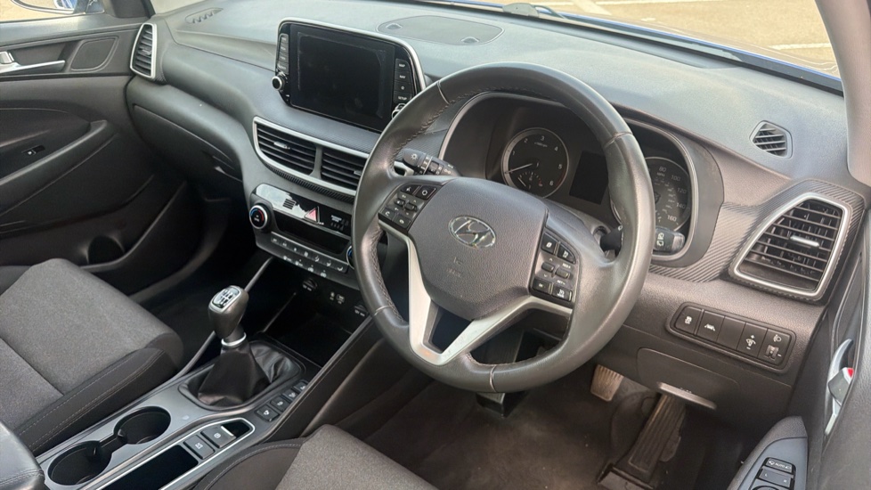Hyundai TUCSON 1.6 CRDi 48V MHD SE Nav 5dr 2WD Diesel Estate - Image 11