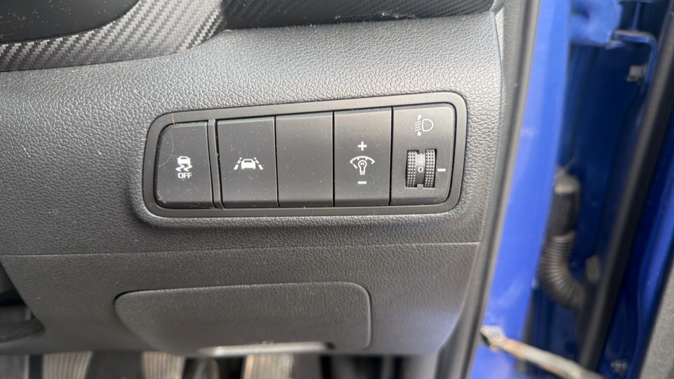 Hyundai TUCSON 1.6 CRDi 48V MHD SE Nav 5dr 2WD Diesel Estate - Image 27