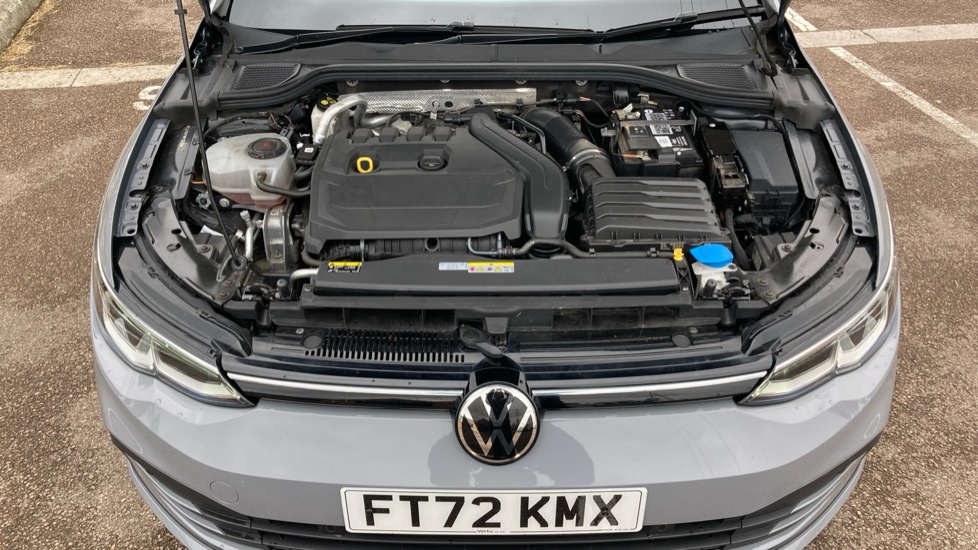 Volkswagen Golf 1.5 TSI 150 Life 5dr Petrol Hatchback - Image 8
