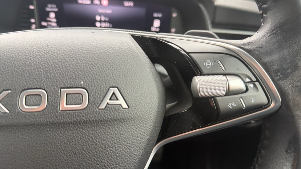 Skoda Kamiq 1.0 TSI SE Edition 5dr DSG Petrol Hatchback - Image 26