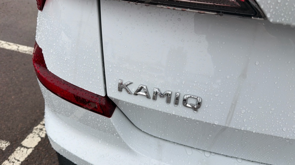 Skoda Kamiq 1.0 TSI SE Edition 5dr DSG Petrol Hatchback - Image 36