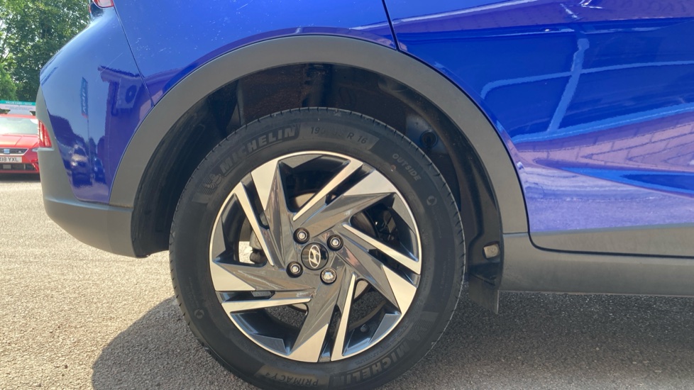 Hyundai BAYON 1.0 TGDi 48V MHEV SE Connect 5dr DCT Petrol Hatchback - Image 7