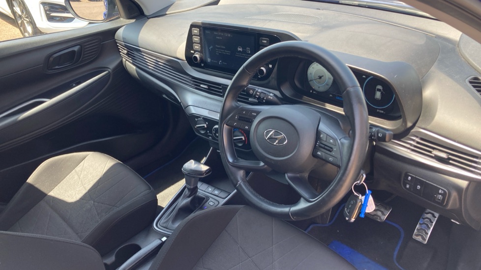 Hyundai BAYON 1.0 TGDi 48V MHEV SE Connect 5dr DCT Petrol Hatchback - Image 11