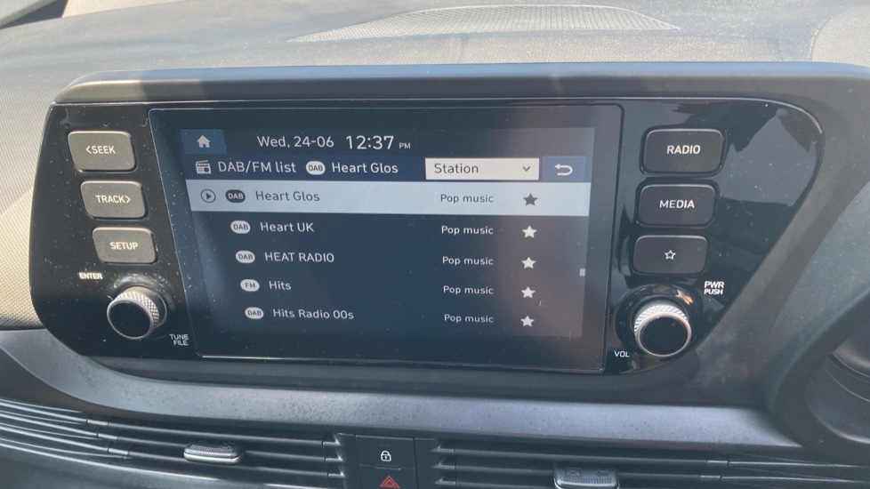 Hyundai BAYON 1.0 TGDi 48V MHEV SE Connect 5dr DCT Petrol Hatchback - Image 23