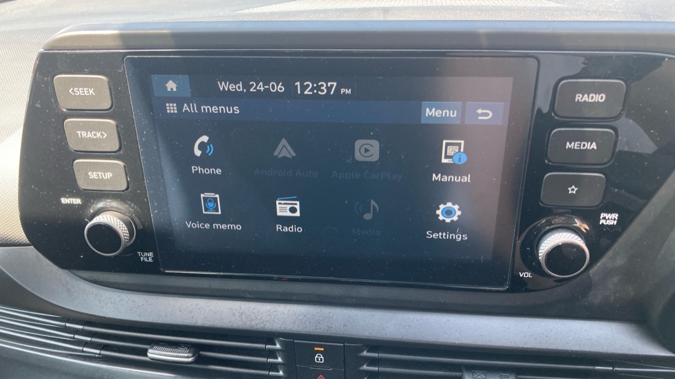 Hyundai BAYON 1.0 TGDi 48V MHEV SE Connect 5dr DCT Petrol Hatchback - Image 25