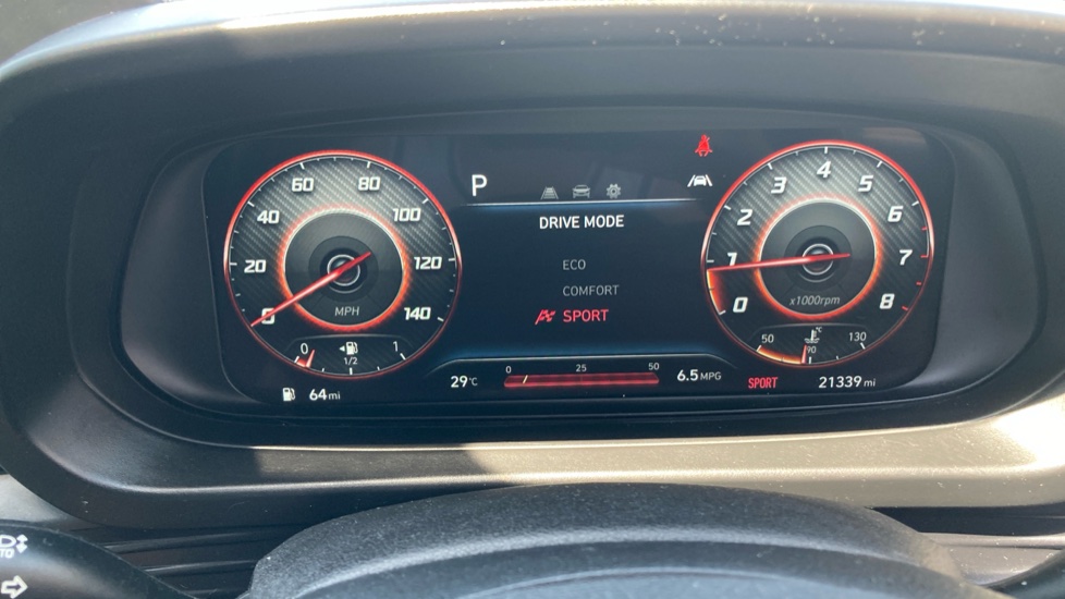 Hyundai BAYON 1.0 TGDi 48V MHEV SE Connect 5dr DCT Petrol Hatchback - Image 30