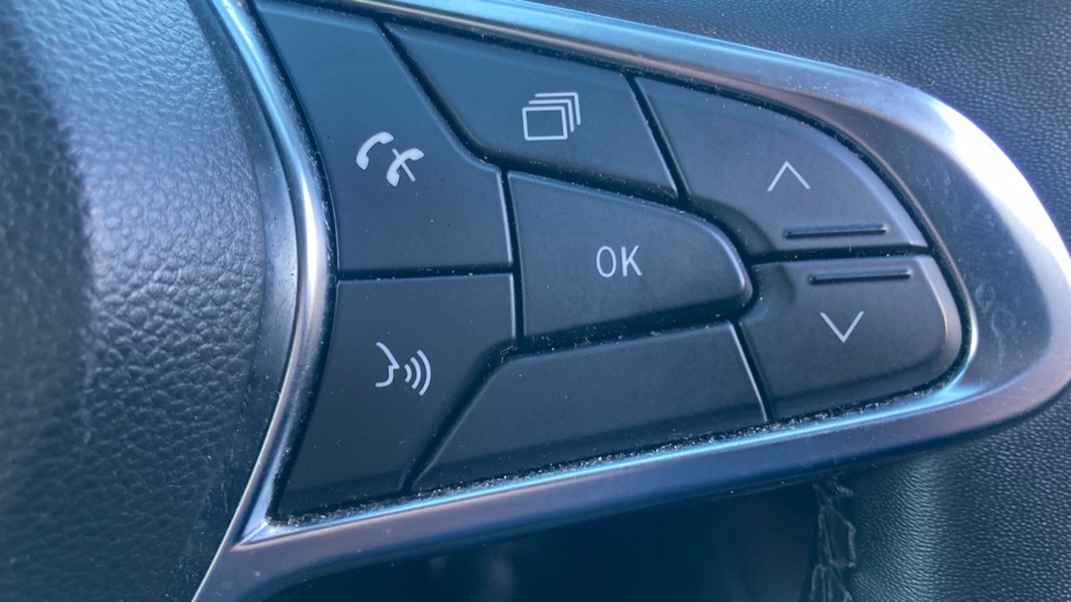 Renault Captur 1.0 TCE 90 Techno 5dr Petrol Hatchback - Image 25