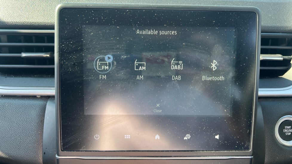 Renault Captur 1.0 TCE 90 Techno 5dr Petrol Hatchback - Image 34