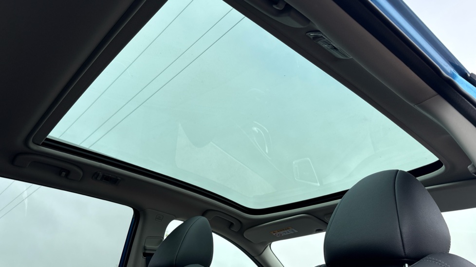 Nissan Qashqai 1.3 DiG-T 160 Tekna 5dr Petrol Hatchback - Image 27