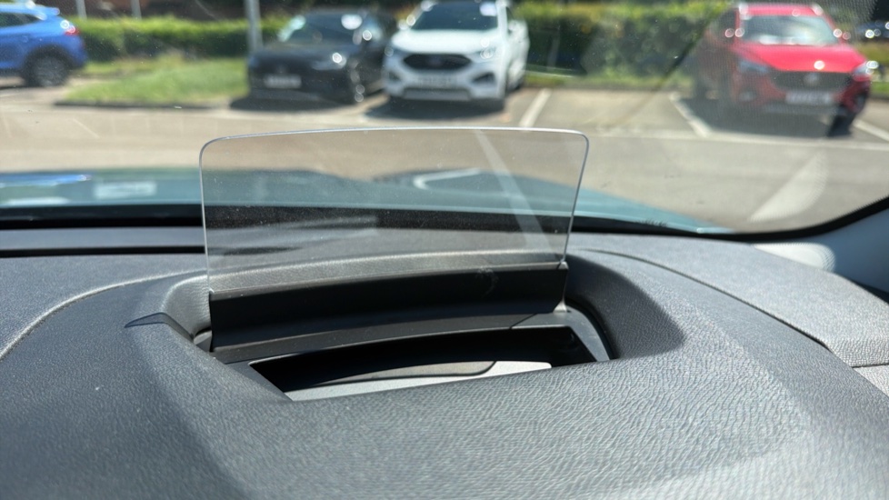 Citroen C4 1.2 PureTech [130] Shine 5dr Petrol Hatchback - Image 23