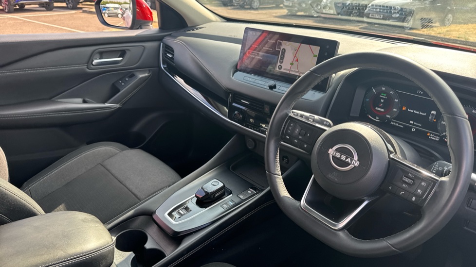 Nissan Qashqai 1.5 E-Power N-Connecta 5dr Auto Hybrid Hatchback - Image 11