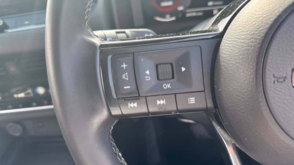 Nissan Qashqai 1.5 E-Power N-Connecta 5dr Auto Hybrid Hatchback - Image 34