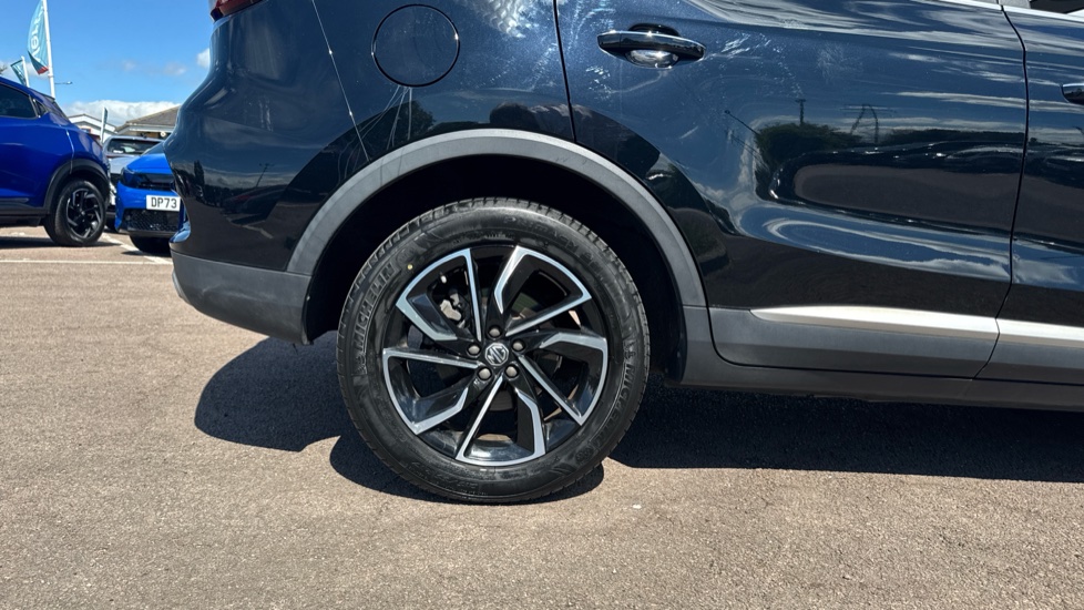 MG ZS 1.0T GDi Exclusive 5dr DCT Petrol Hatchback - Image 7