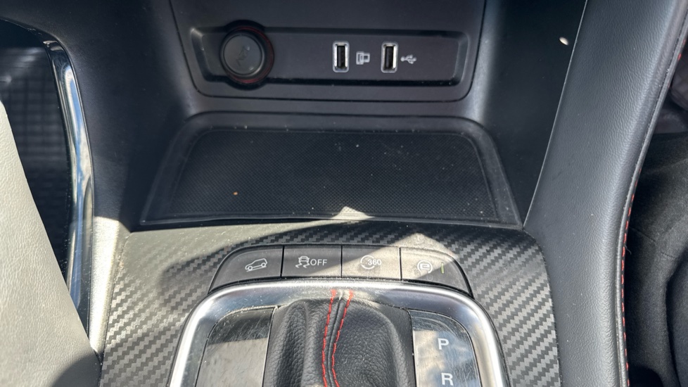 MG ZS 1.0T GDi Exclusive 5dr DCT Petrol Hatchback - Image 32