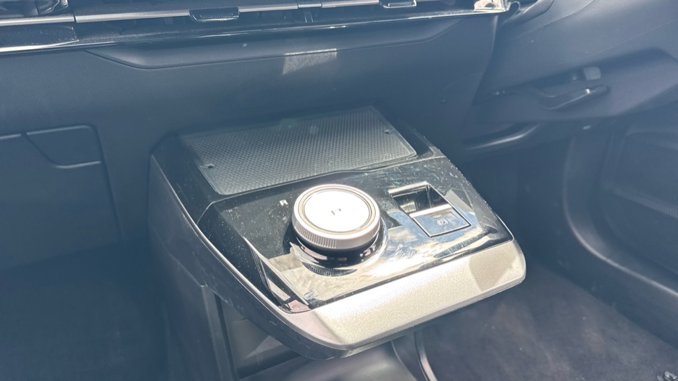 MG MG4 150kW SE EV Long Range 64kWh 5dr Auto Electric Hatchback - Image 13