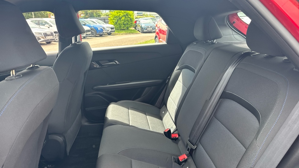 MG MG4 150kW SE EV Long Range 64kWh 5dr Auto Electric Hatchback - Image 16