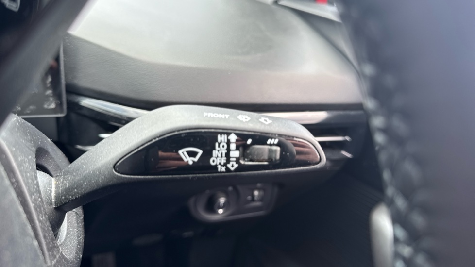 MG MG4 150kW SE EV Long Range 64kWh 5dr Auto Electric Hatchback - Image 28