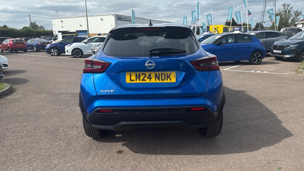 Nissan Juke 1.0 DiG-T 114 N-Connecta 5dr Petrol Hatchback - Image 24