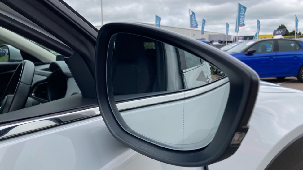 Mazda CX-30 2.5 e-Skyactiv G MHEV [140] Centre-Line 5dr Petrol Hatchback - Image 28