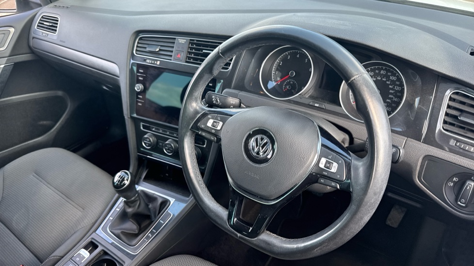Volkswagen Golf 1.5 TSI EVO Match Edition 5dr Petrol Hatchback - Image 11
