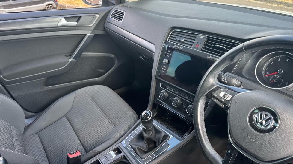 Volkswagen Golf 1.5 TSI EVO Match Edition 5dr Petrol Hatchback - Image 14