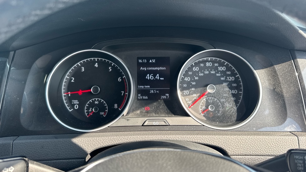 Volkswagen Golf 1.5 TSI EVO Match Edition 5dr Petrol Hatchback - Image 18