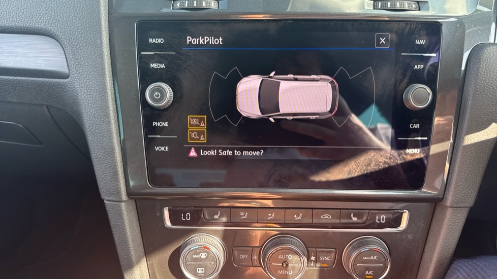 Volkswagen Golf 1.5 TSI EVO Match Edition 5dr Petrol Hatchback - Image 32