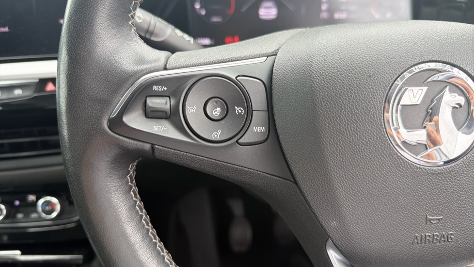 Vauxhall Grandland 1.2 Turbo Ultimate 5dr Petrol Hatchback - Image 27