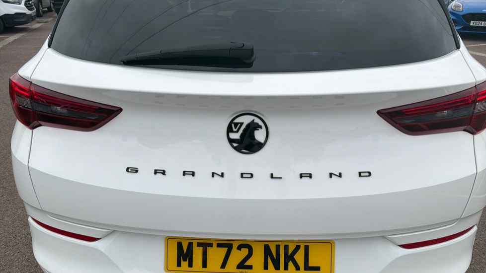 Vauxhall Grandland 1.2 Turbo Ultimate 5dr Petrol Hatchback - Image 34