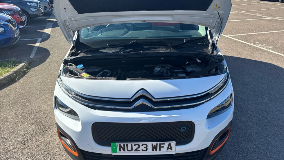 Citroen Berlingo 100kW Flair XTR M 50kWh 5dr Auto Electric Estate - Image 8