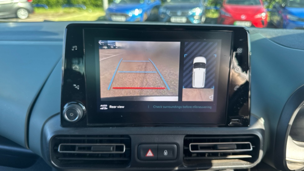 Citroen Berlingo 100kW Flair XTR M 50kWh 5dr Auto Electric Estate - Image 31