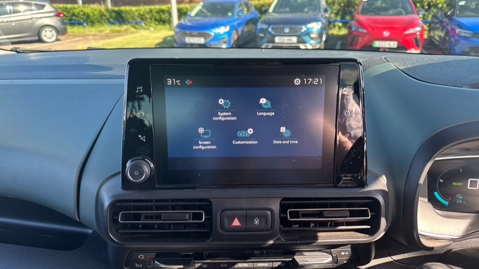 Citroen Berlingo 100kW Flair XTR M 50kWh 5dr Auto Electric Estate - Image 36