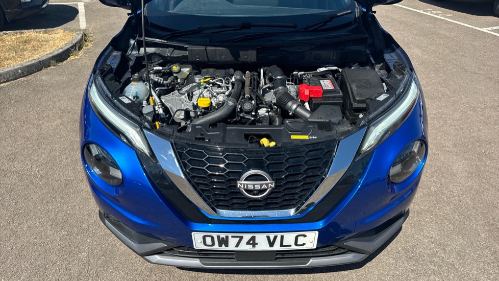 Nissan Juke 1.0 DiG-T Tekna+ 5dr Petrol Hatchback - Image 8