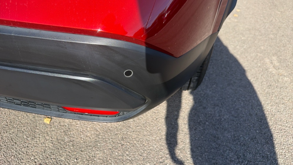 Nissan Qashqai 1.3 DiG-T MH Acenta Premium 5dr Petrol Hatchback - Image 24