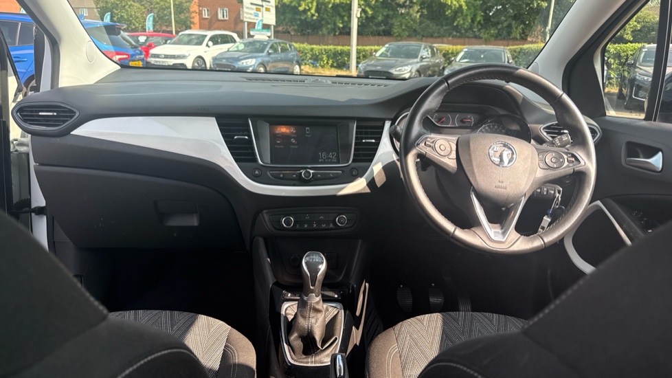 Vauxhall Crossland X 1.2 [83] Griffin 5dr [Start Stop] Petrol Hatchback - Image 10