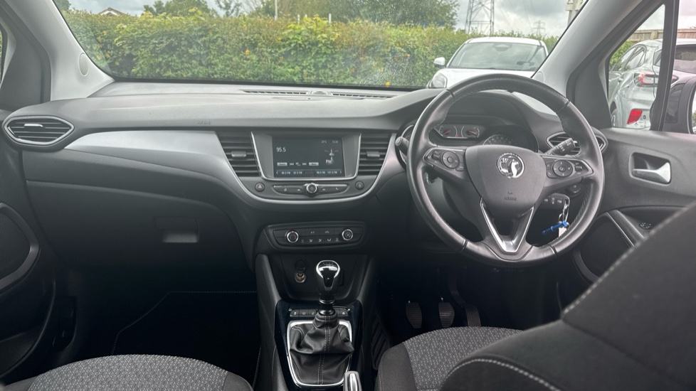 Vauxhall Crossland 1.2 Turbo Design 5dr Petrol Hatchback - Image 10